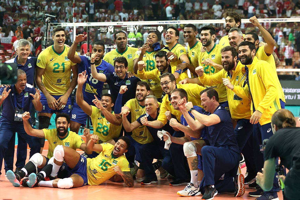 Сборная Бразилии переиграла Словению и завоевала бронзовые награды ЧМ по волейболу — 2022