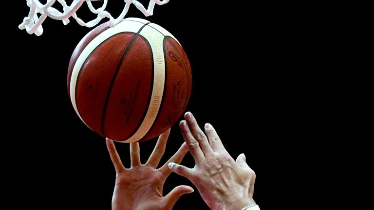 FIBA перенесла дату жеребьевки баскетбольного олимпийского турнира