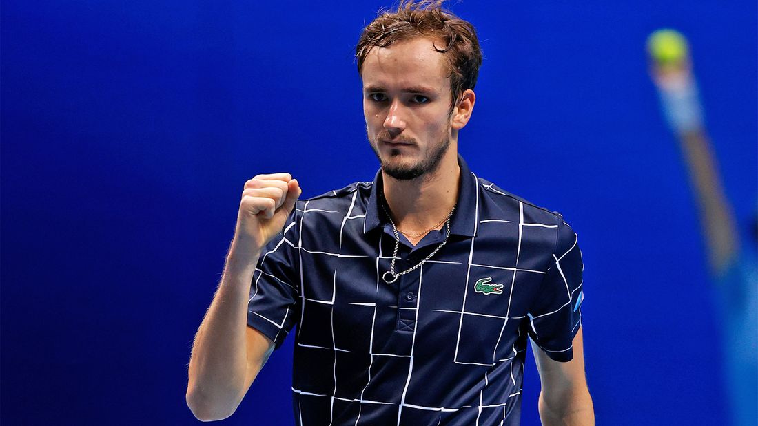 Русский теннисист разгромил лучшего в мире на главном турнире сезона