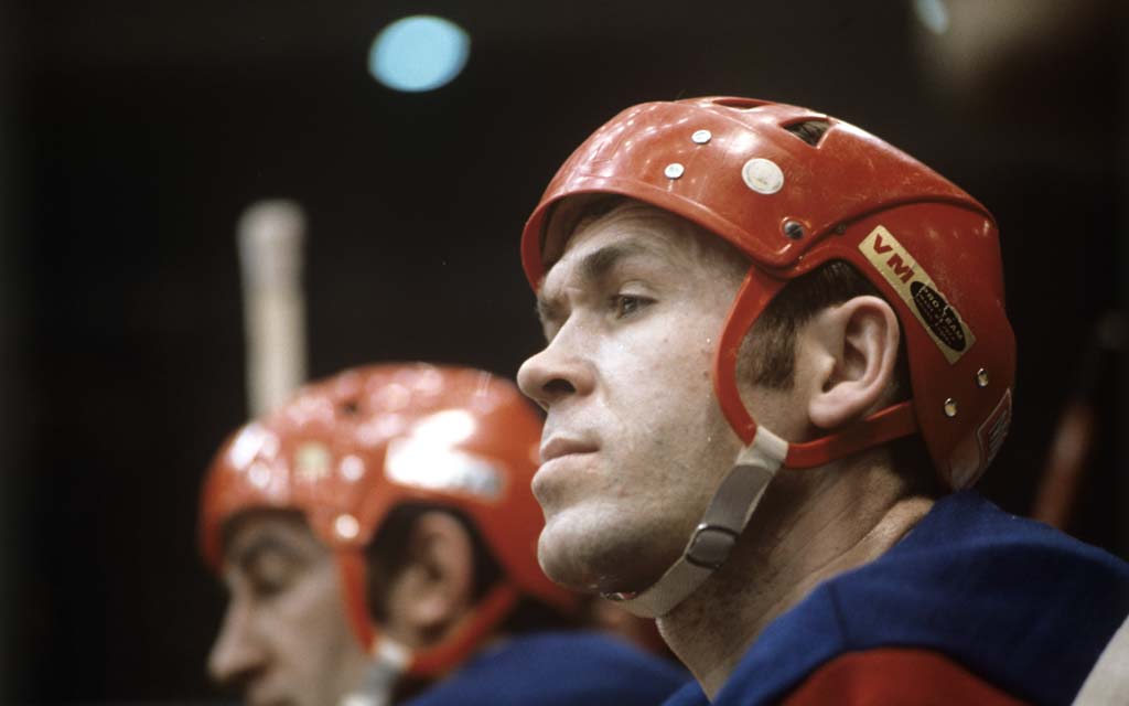 «Он разрушил свою жизнь». Нападающего сборной СССР называли самым хитрым хоккеистом мира. Почему он умер в нищете?