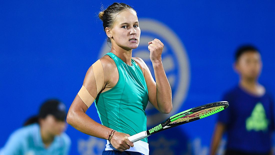 Кудерметова обыграла Веснину на старте турнира в Мадриде и вышла на Бертенс