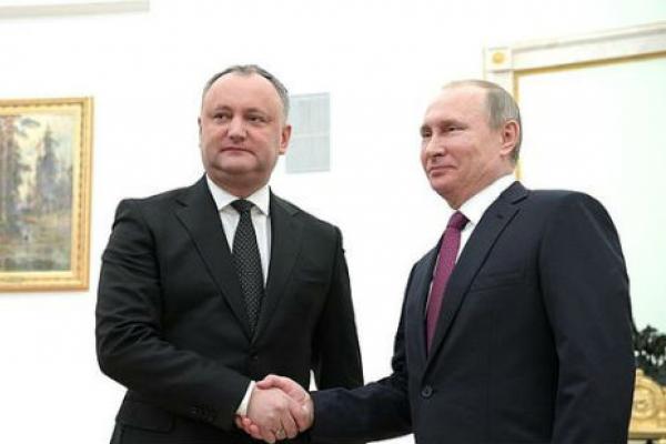 Додон запретил праздновать День Европы вместо Дня Победы в Молдавии Додон запретил праздновать День Европы вместо Дня Победы в Молдавии