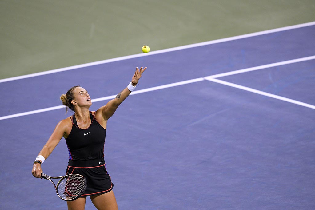 Соболенко в упорном матче победила Роджерс и пробилась в ¼ финала турнира в Цинциннати
