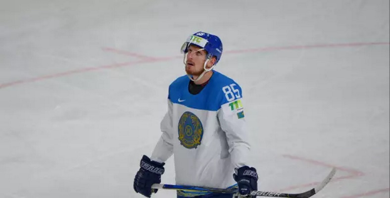 «Просто провалили матч». Игроки сборной Казахстана разобрали поражение от Норвегии на ЧМ по хоккею