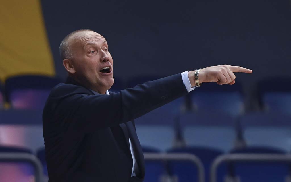 Куртинайтис покинул пост главного тренера баскетбольного клуба «Химки»