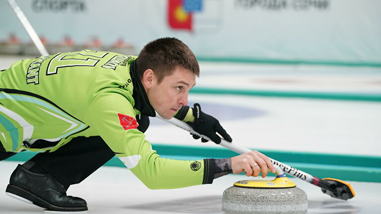 Российские керлингисты победили американцев на чемпионате мира