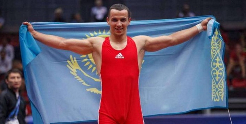 Казахстан завоевал первое золото на чемпионате Азии по греко-римской борьбе