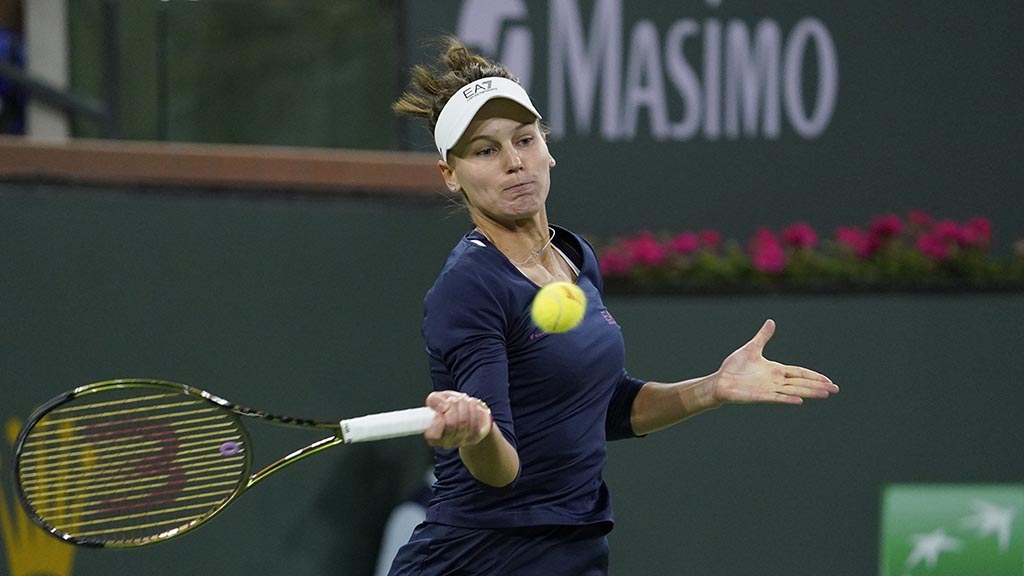 Кудерметова вышла в четвертьфинал теннисного турнира в Индиан-Уэллсе