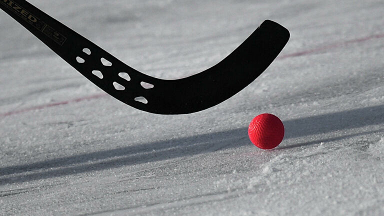 Чемпионат мира по хоккею с мячом 2022 года перенесли из Сыктывкара