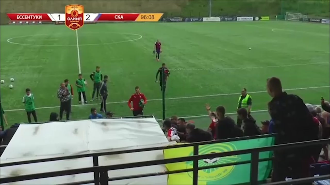 Футболисты «Ессентуков» устроили потасовку с болельщиками после матча ФНЛ-2