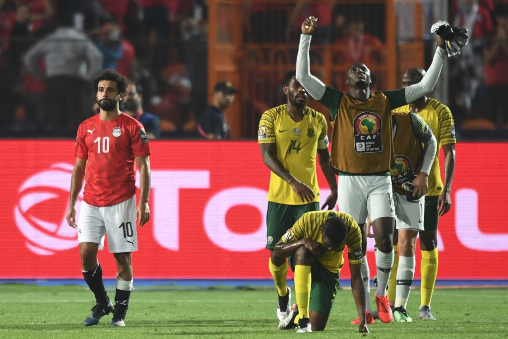 Сборная ЮАР вышла в четвертьфинал Кубка африканских наций по футболу, победив египтян