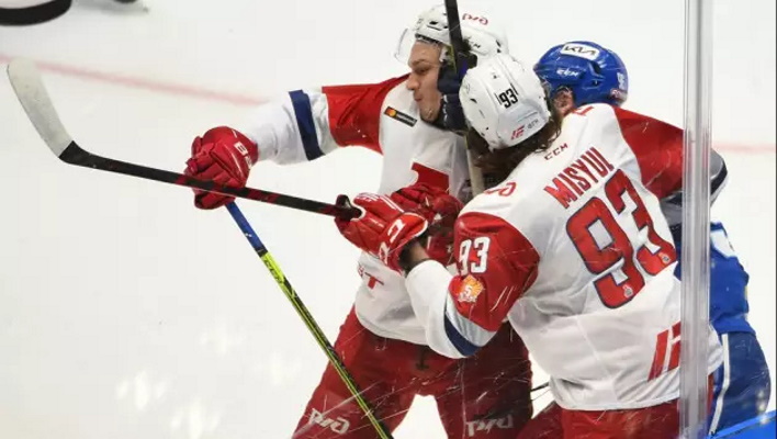 «Барыс» остался без очков во втором матче подряд в КХЛ