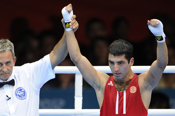 Русский боксер Алоян вполне может стать новым чемпионом WBA в легком весе — Шкаликов Русский боксер Алоян вполне может стать новым чемпионом WBA в легком весе — Шкаликов