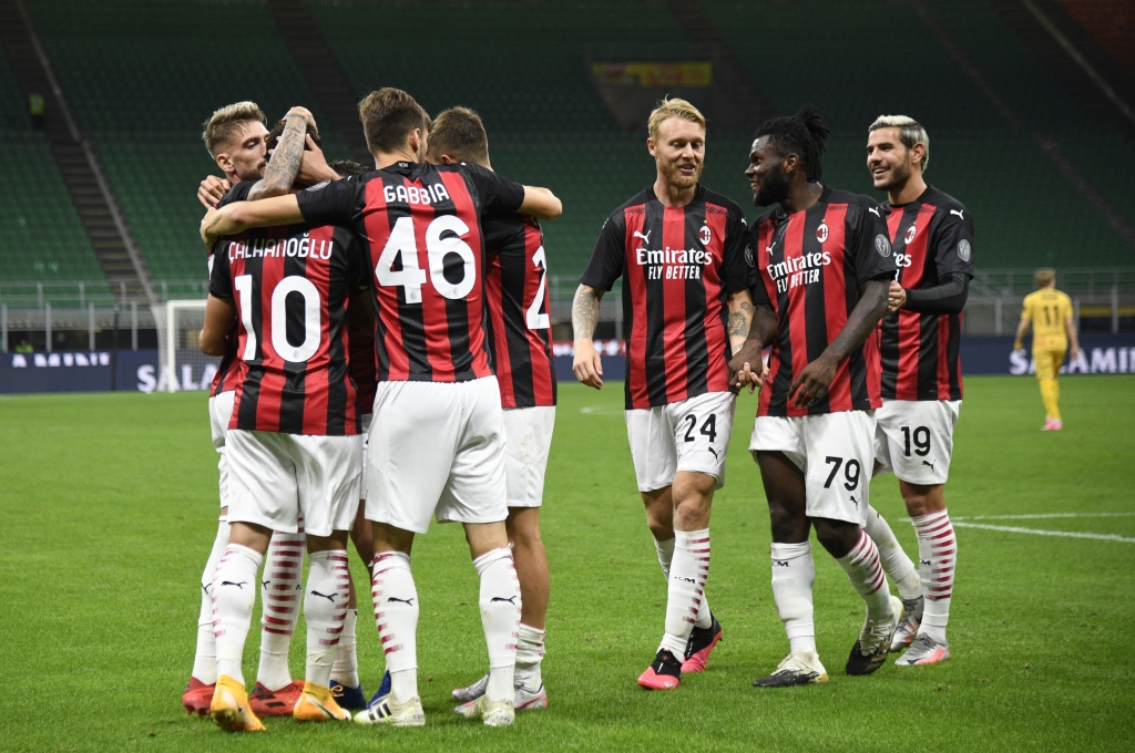 «Црвена Звезда» и «Милан» одержали разгромные победы в матчах Лиги Европы
