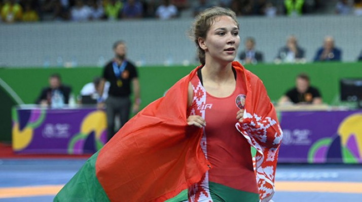 Две белорусские спортсменки стали чемпионками турнира по борьбе ЕЮОФ в Баку