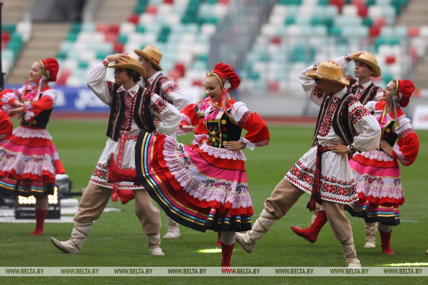 Чемпионат Беларуси по легкой атлетике торжественно открылся на минском стадионе «Динамо»