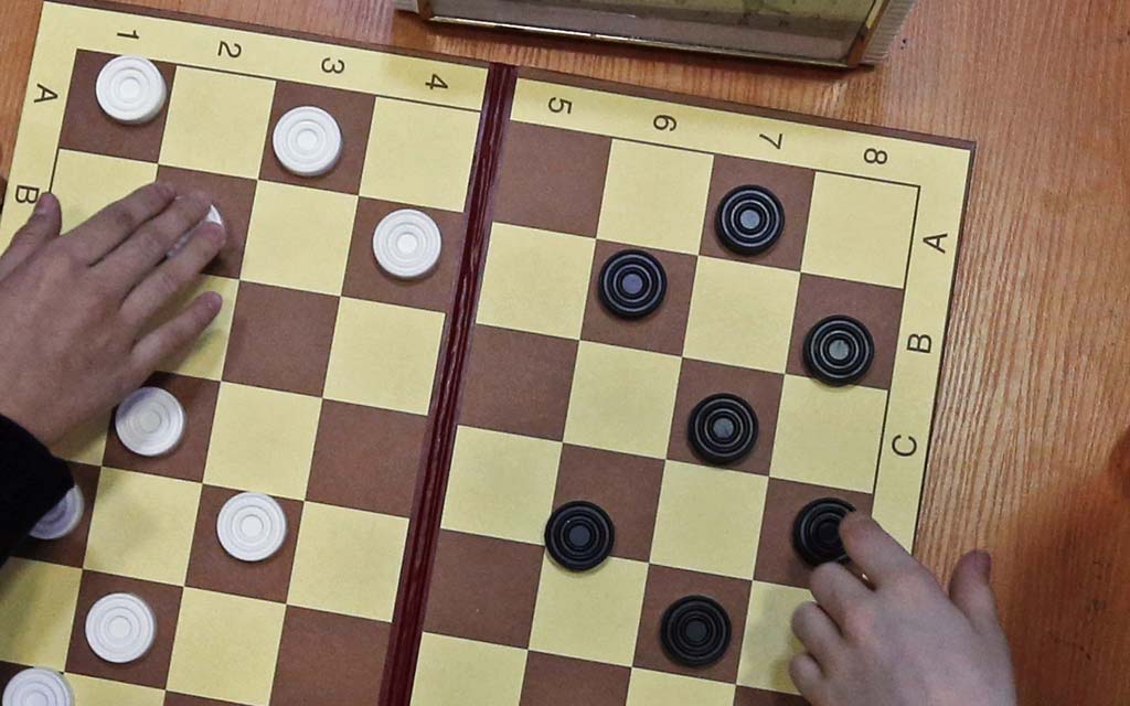 Белорусские шашистки в ¼ финала онлайн-турнира Кубка наций сыграли вничью с Латвией