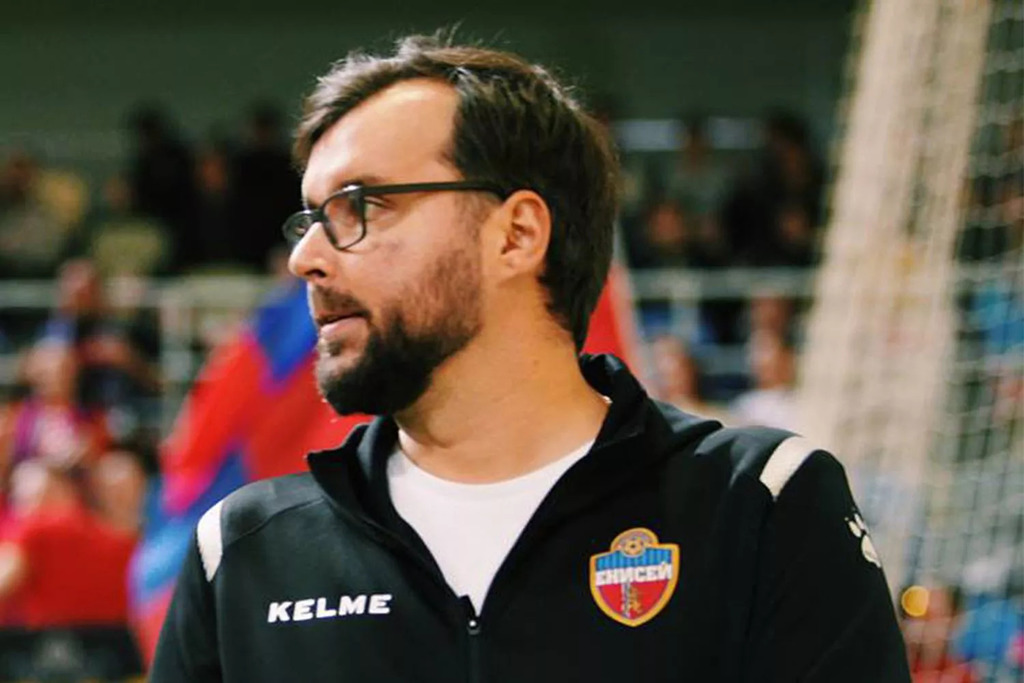 Артем Горлов стал главным тренером футбольного клуба «Пари Нижний Новгород»