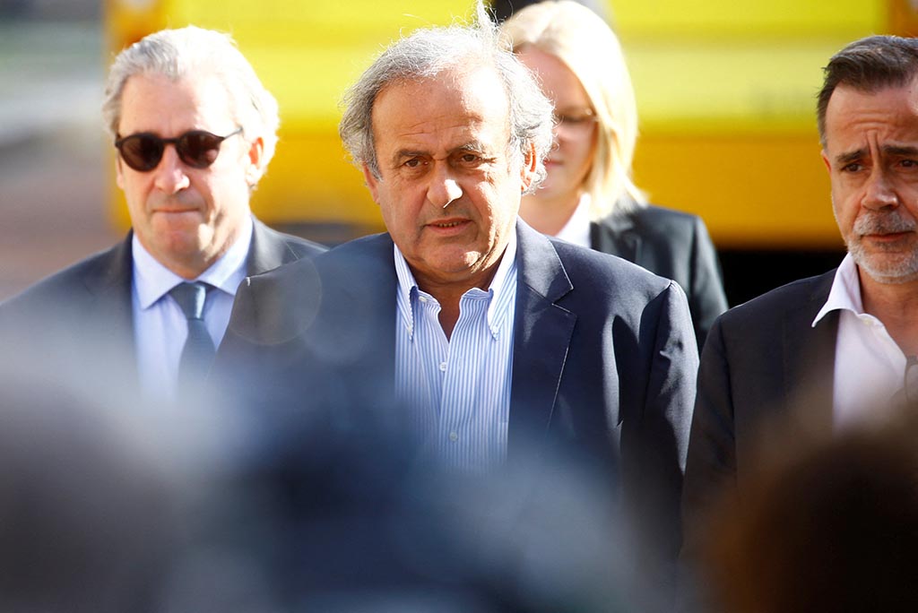 В Швейцарии начался суд над бывшими президентами ФИФА и УЕФА