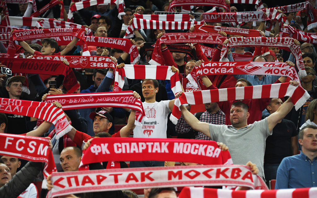 Матч «Спартак» — «Рубин» начался с минуты молчания