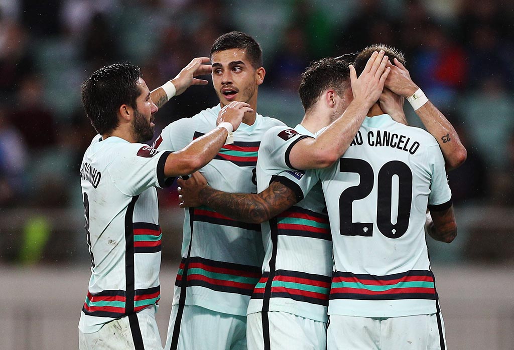 Сборная Португалии без Роналду разгромила сборную Азербайджана