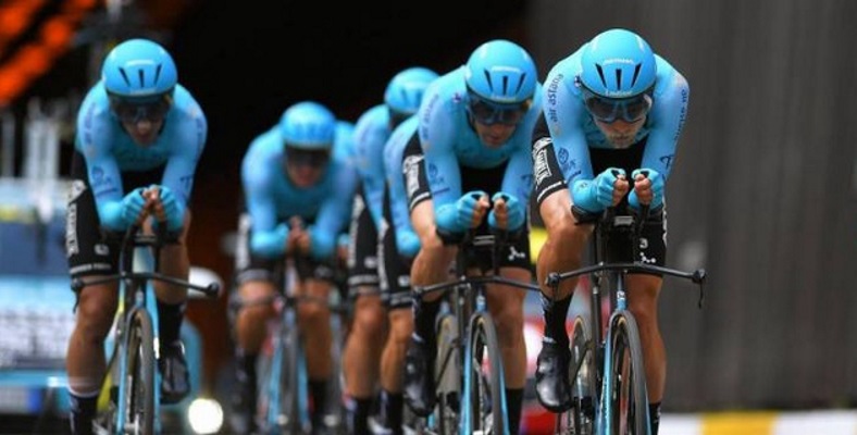 «Астана» финишировала десятой в командной гонке на «Тур де Франс»