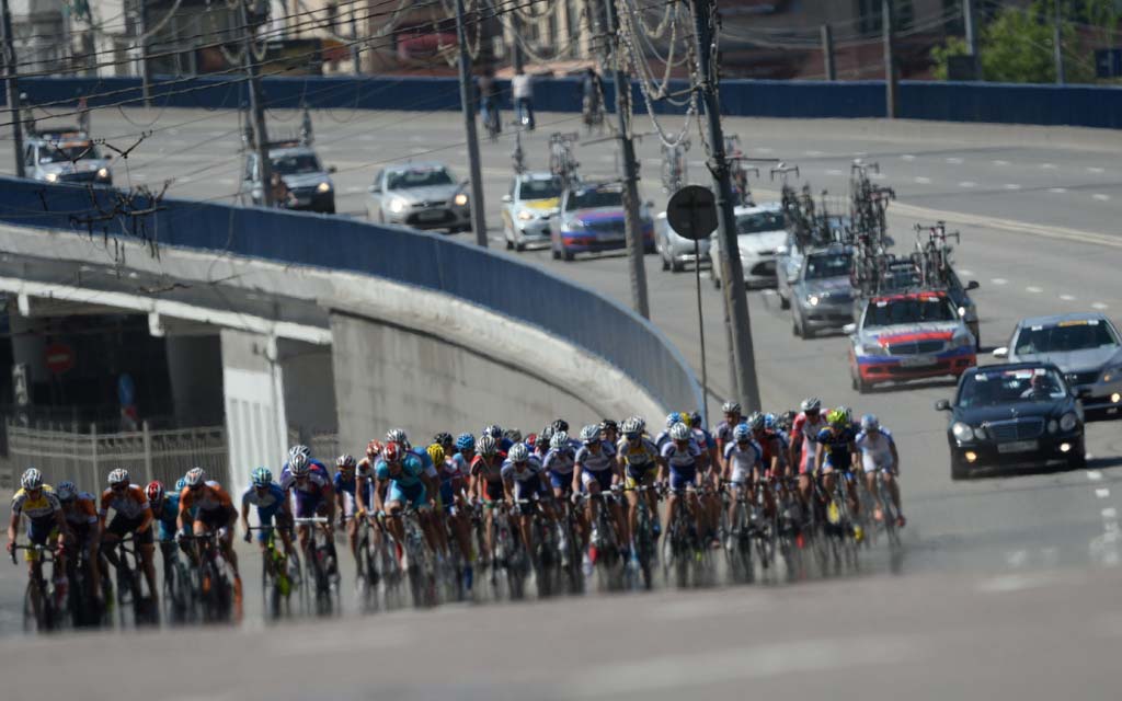 Фролов стал победителем велогонки «Пять колец Москвы»