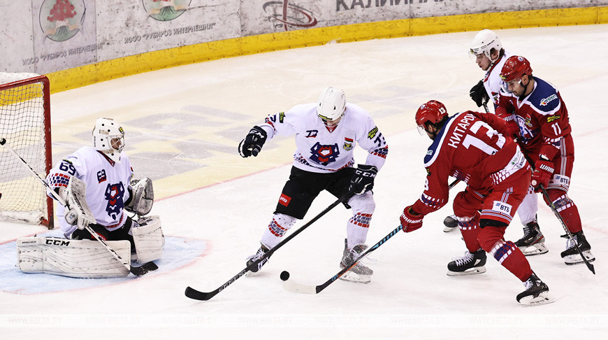 Хоккеисты «Юности» одержали вторую победу над «Брестом» в серии плей-офф чемпионата Беларуси