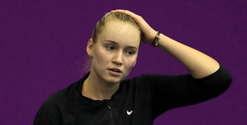 Елена Рыбакина уступила юной победительнице «Ролан Гаррос» и осталась без премии WTA