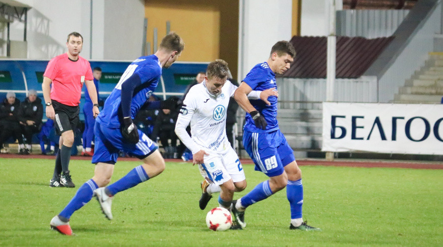 «Днепр» и «Слуцк» сыграли вничью в чемпионате Беларуси по футболу
