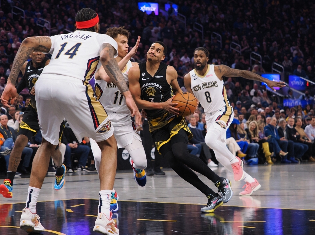 «Голден Стэйт» прервал пятиматчевую серию побед «Нью-Орлеана» в НБА