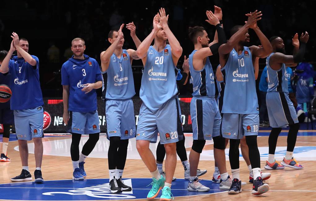 Дабл-дабл Пангоса принес баскетболистам «Зенита» победу над «Миланом» в матче Евролиги