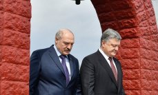 Лукашенко показал Порошенко "своенравную и чудесную" Припять