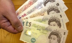 Оппозиция требует ухода премьера Кэмерона в случае Brexit Оппозиция требует ухода премьера Кэмерона в случае Brexit