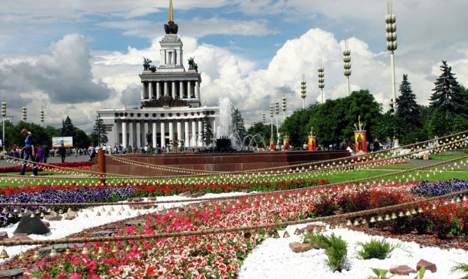 Собянин представил Путину долгосрочный план развития ВДНХ