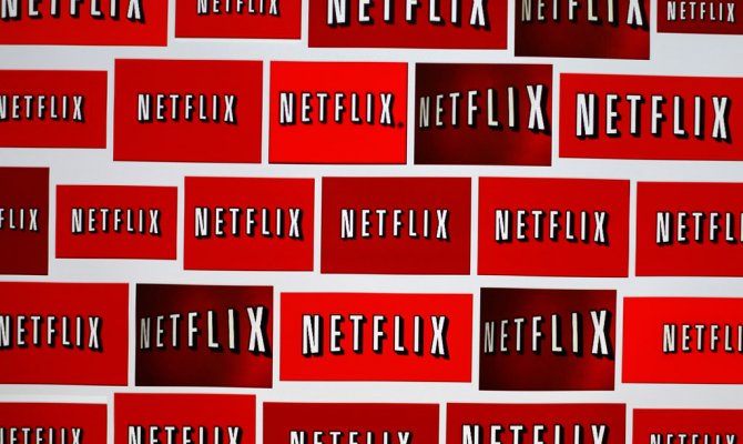 Онлайн-кинотеатр Netflix начал работать в России