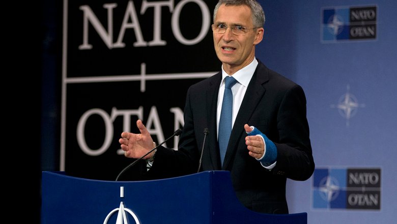 Генсек НАТО Йенс Столтенберг в интервью немецкому изданию Bild одобрил решение руководства ЕС продлить санкции против РФ.