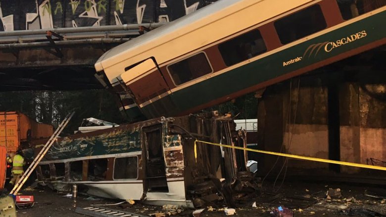 Три человека погибли в итоге крушения поезда Amtrak в штате Вашингтон