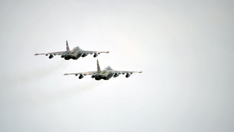 В США сравнили Су-57 и китайский J-20