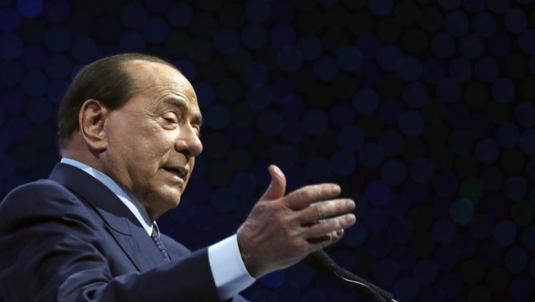 Caballero del Trabajo: Fallece el ex primer ministro italiano Silvio Berlusconi 2 Caballero del Trabajo: Fallece el ex primer ministro italiano Silvio Berlusconi