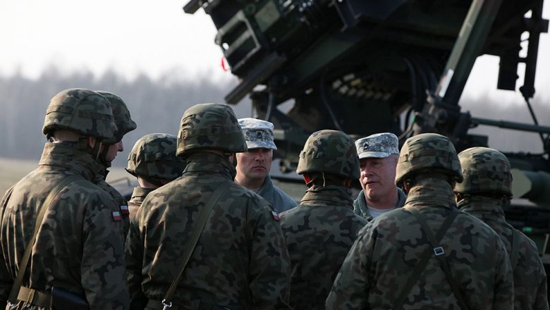 Россия рассказала о возможных провокациях НАТО во время парада Победы