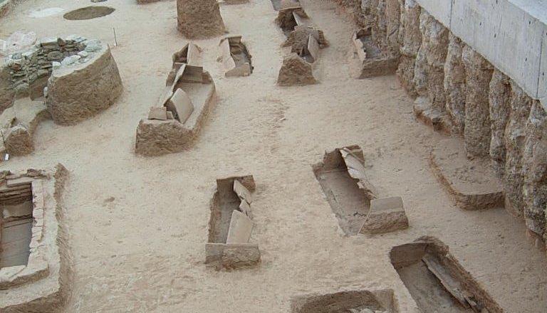 Часть кладбища римских времен
