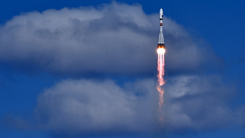 С «Байконура» стартовала ракета «Зенит-2SБ» с первым ангольским спутником С «Байконура» стартовала ракета «Зенит-2SБ» с первым ангольским спутником